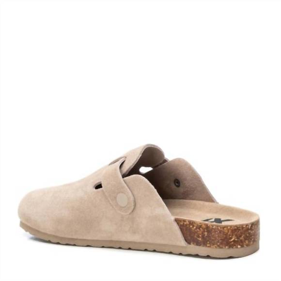 NEW XTI women's suede clogs in beige - Picture 3 of 5
